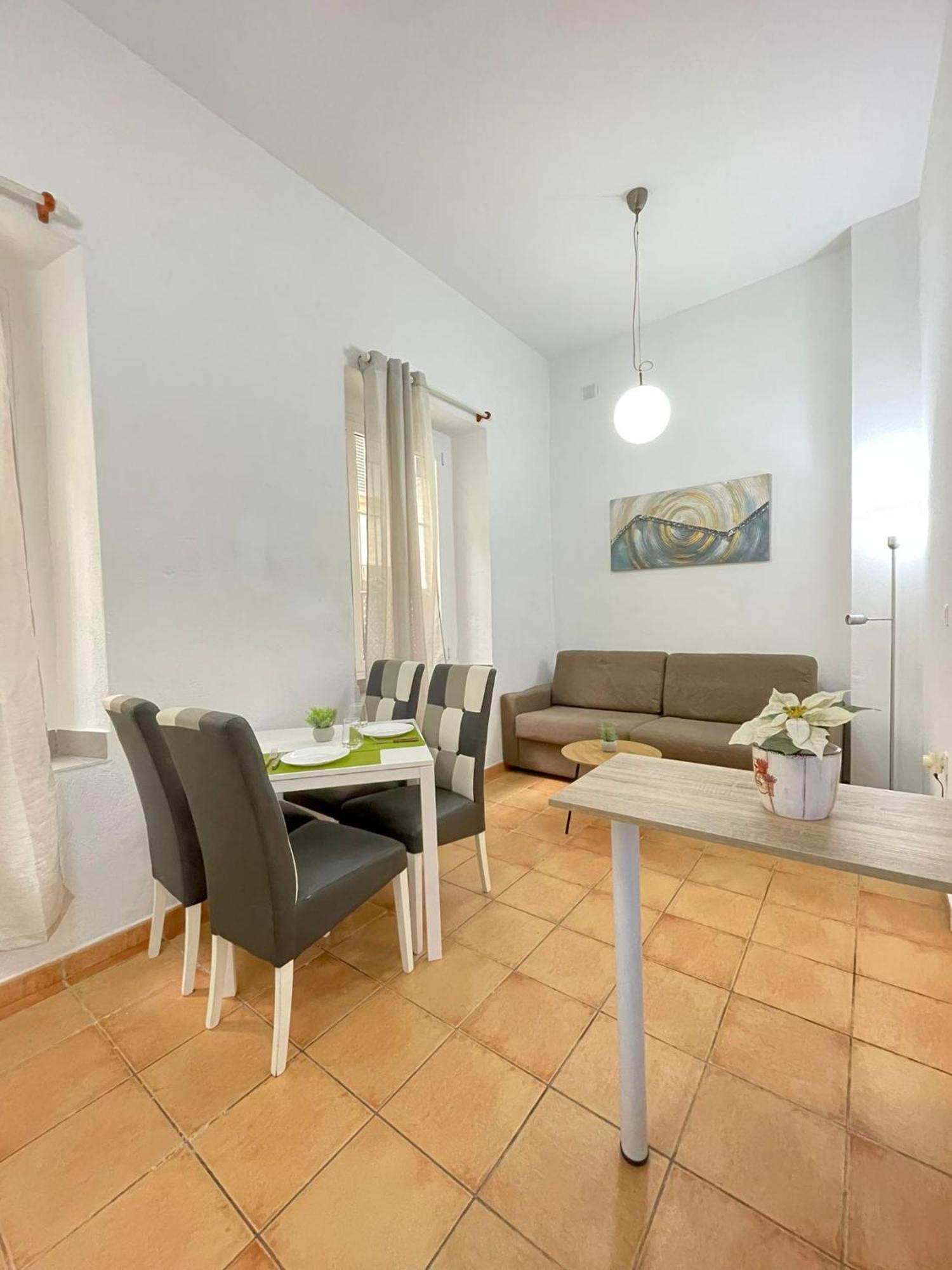 Appartement Santa Paula. Centrico Y Acogedor.